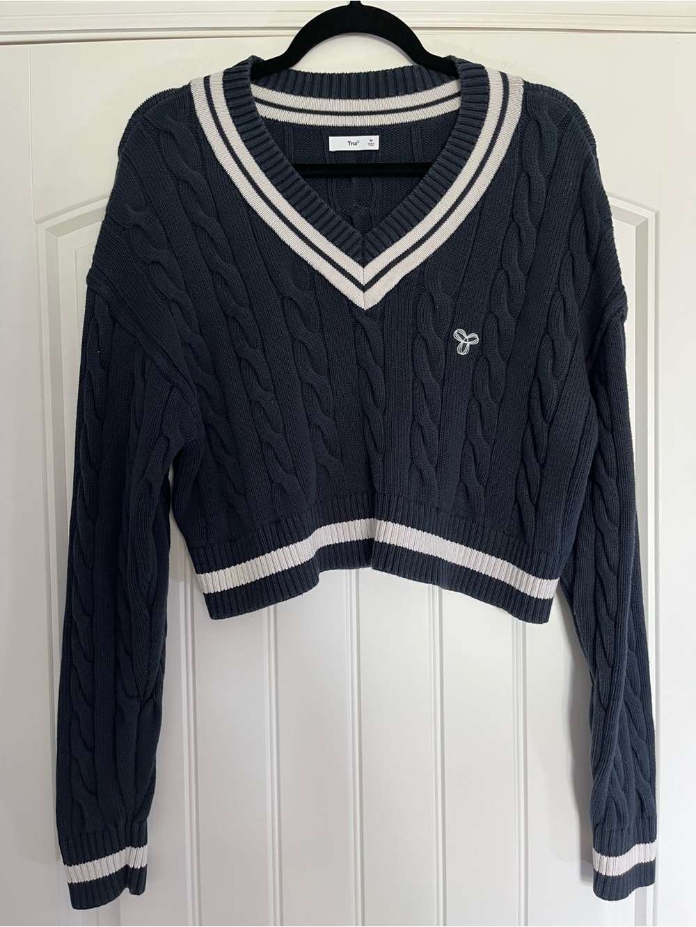 Aritzia TNA Navy Cable Knit Cropped Sweater White Stripes Preppy Academia